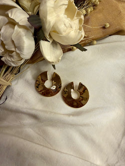 Halo studs